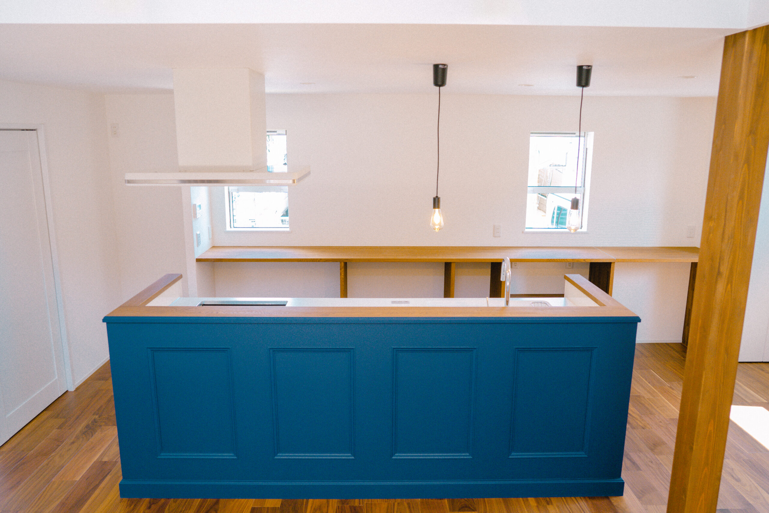 造作キッチンとダイニングの施工事例｜熊本の注文住宅 ラッドビルズ