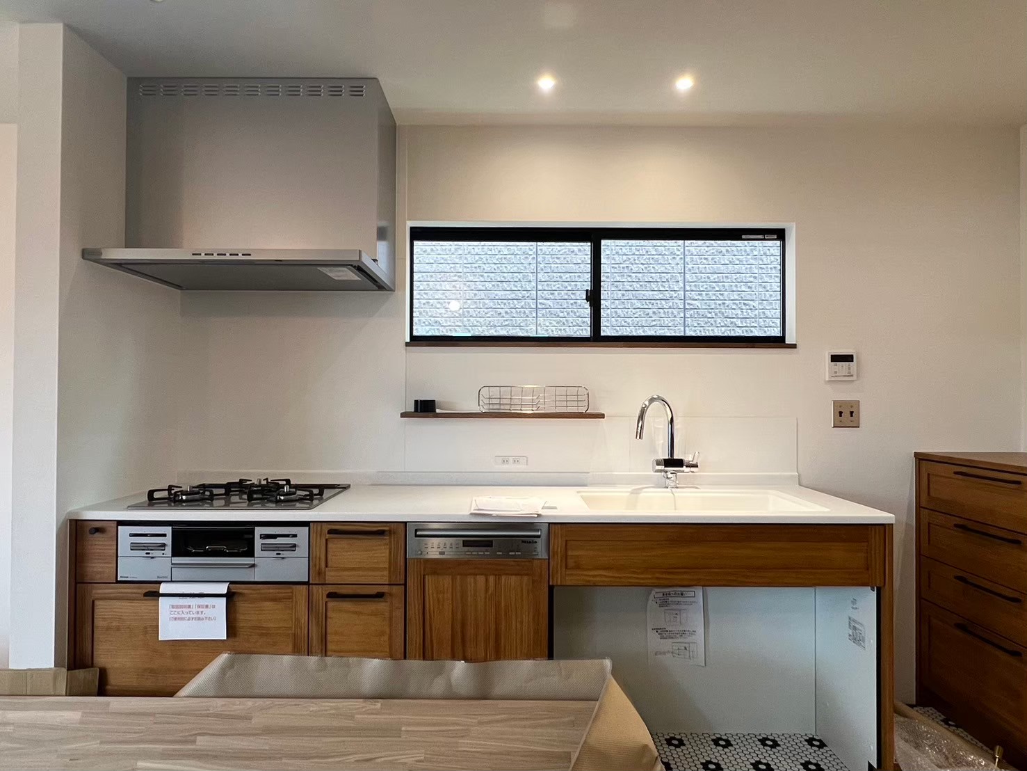 造作キッチンとダイニングの施工事例｜熊本の注文住宅 ラッドビルズ